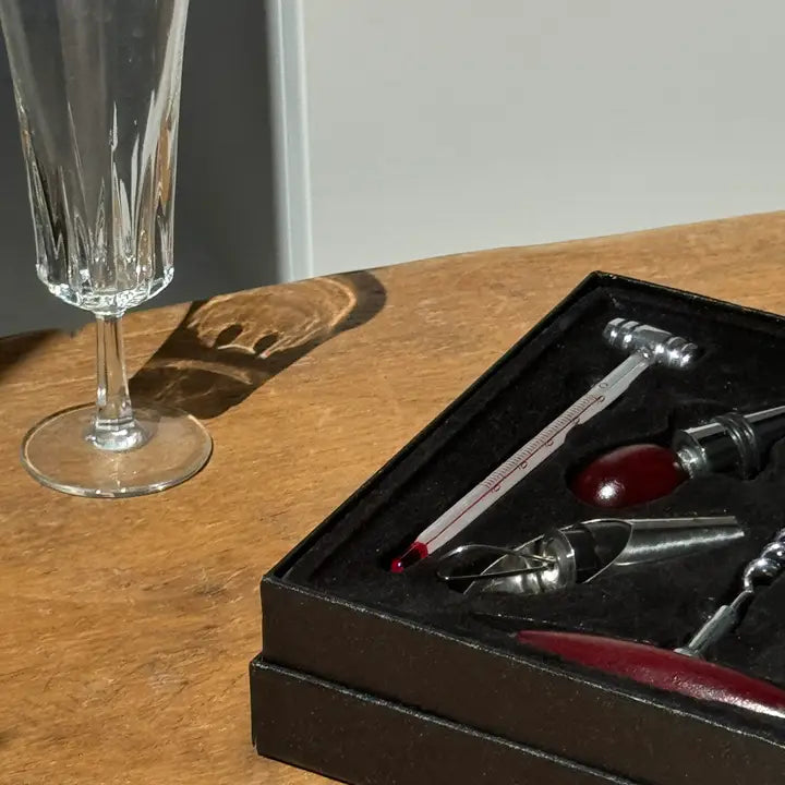 Coffret sommelier Éditions Atlas – 6 accessoires – écrin imparfait