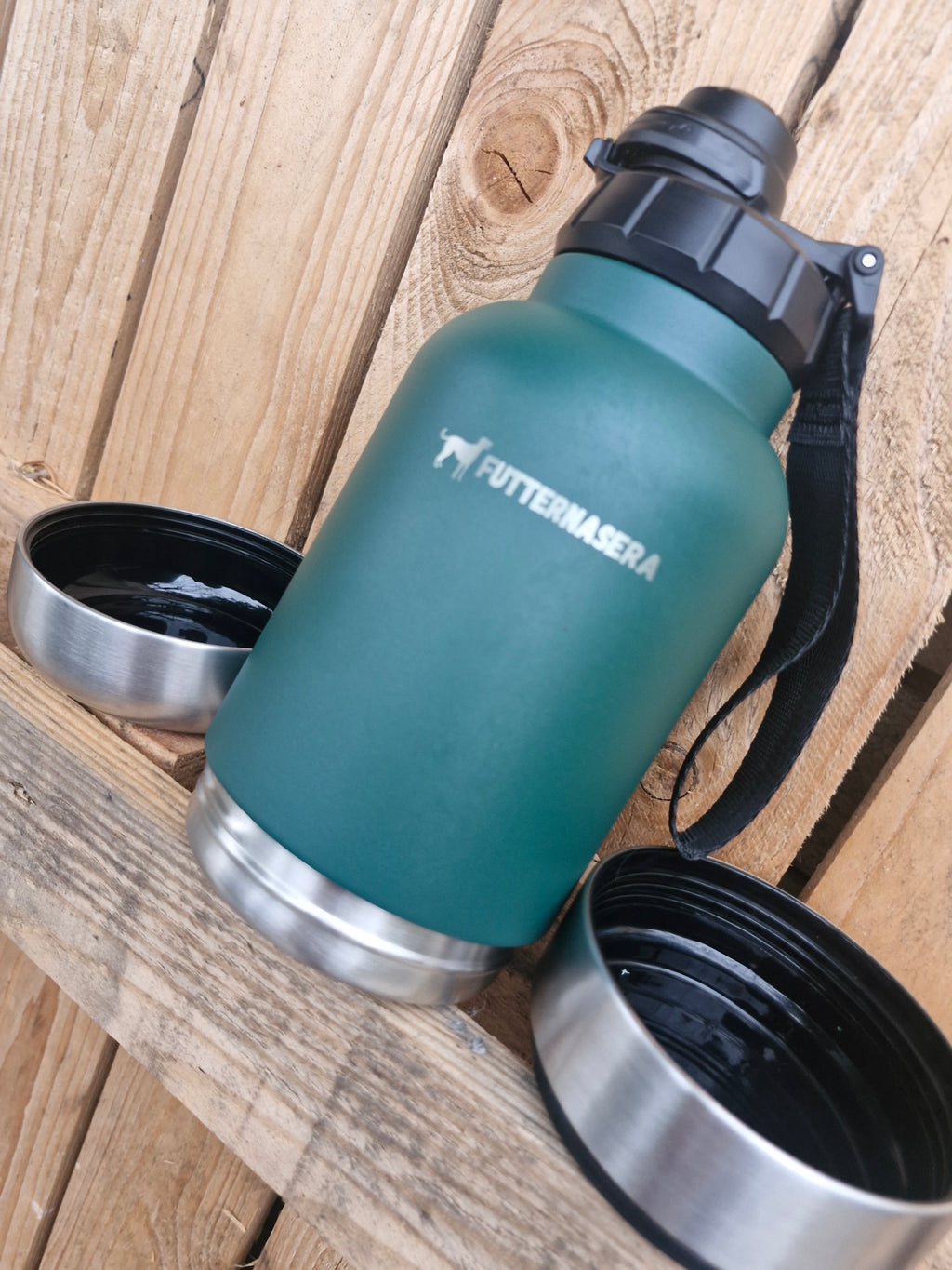 Gourde pour chien 1 L avec deux gamelles – Verte